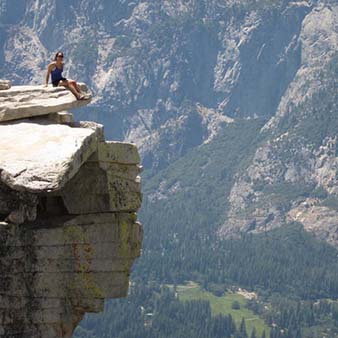 Jennifer Pham likes hiking